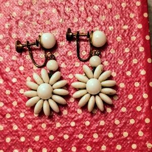 Elegant White Floral Clip-On Earrings